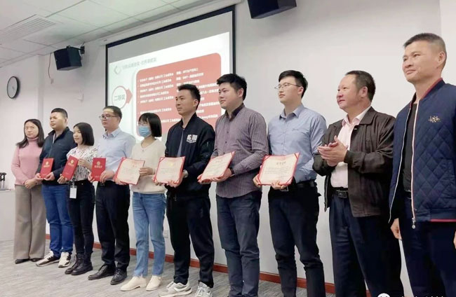 永卓职工创新获表彰，齐心参与创辉煌